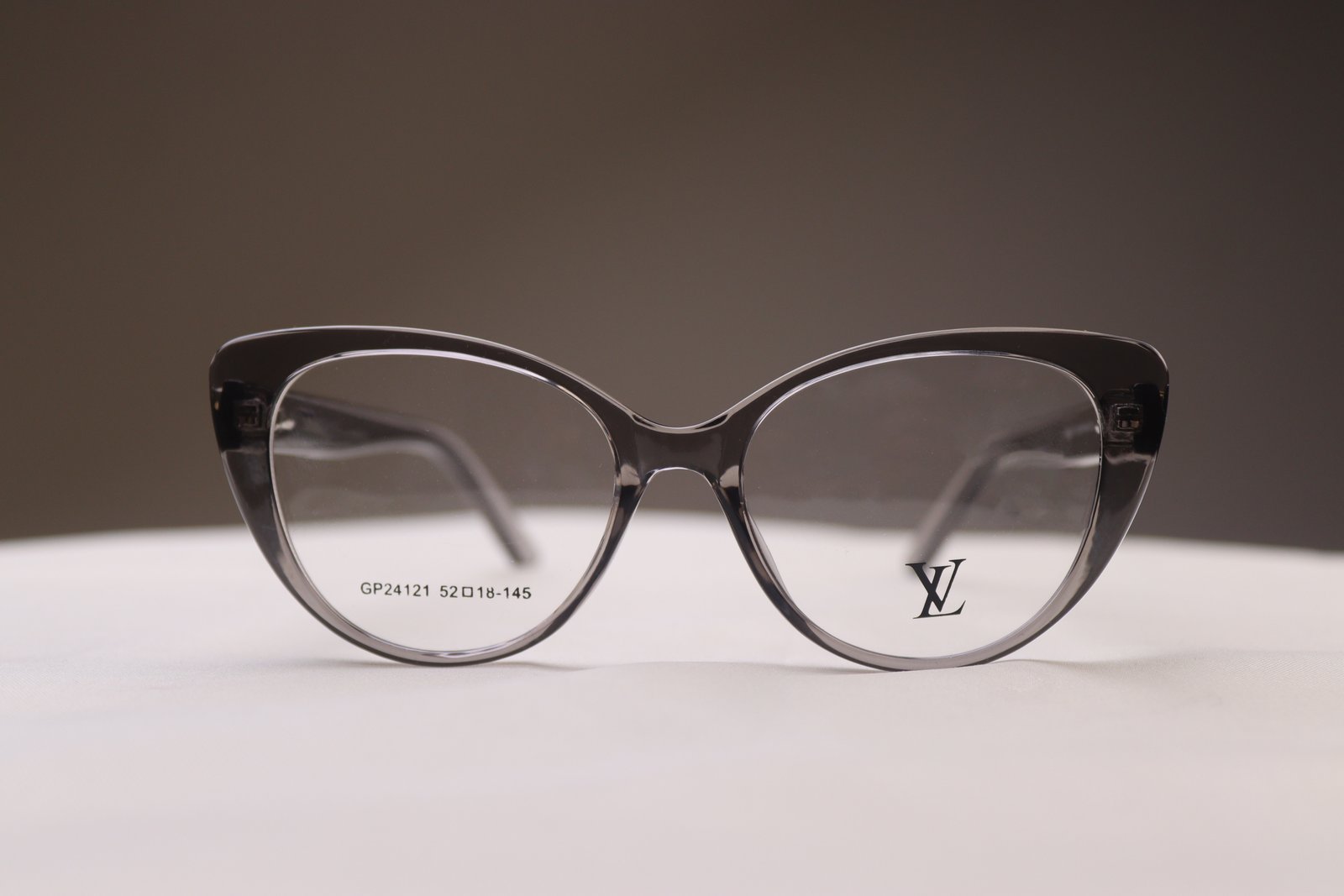 LV (GP24121) Black Frame
